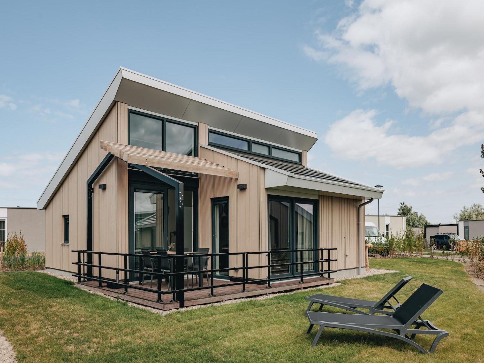 Vakantiehuis Sustainable With Washing Machine, 900m From The Sea *